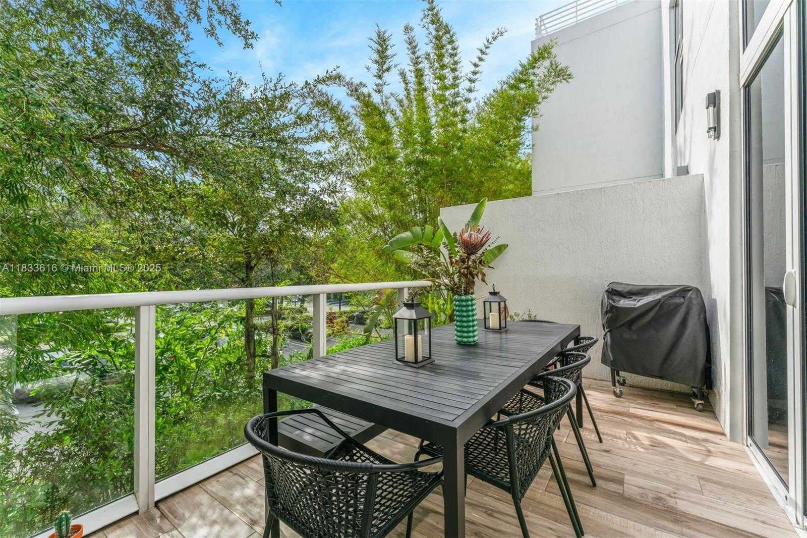 Small Image of 455 NORTH EAST 39TH ST #105, Miami Number 22