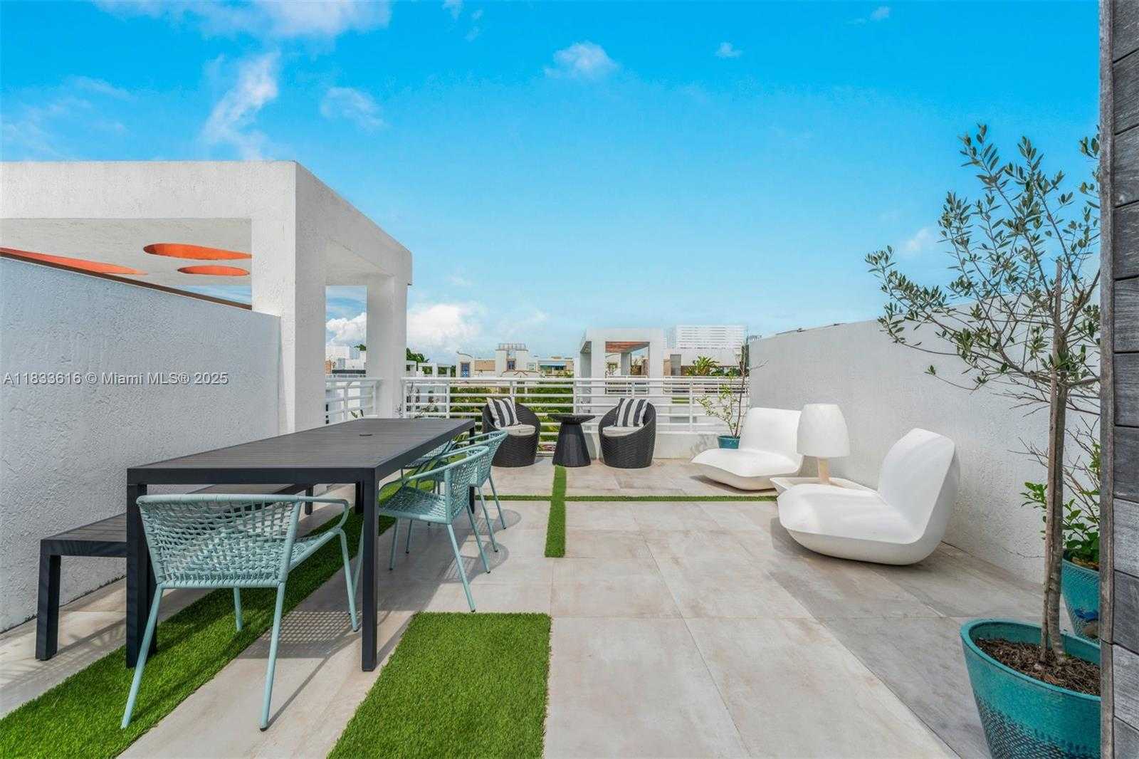 Small Image of 455 NORTH EAST 39TH ST #105, Miami Number 26