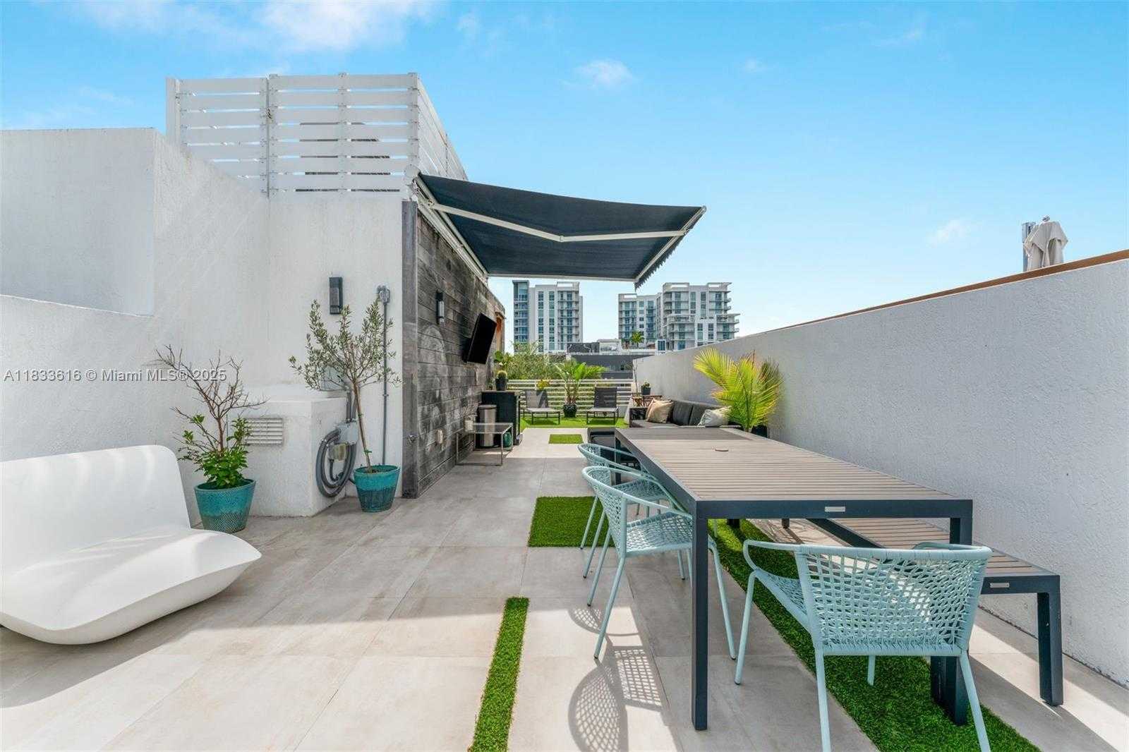 Small Image of 455 NORTH EAST 39TH ST #105, Miami Number 32