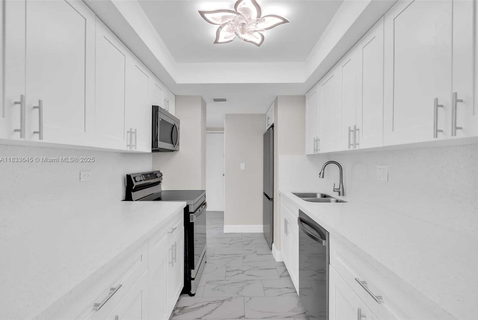 Small Image of 251 174TH ST #1415, Sunny Isles Beach Number 4
