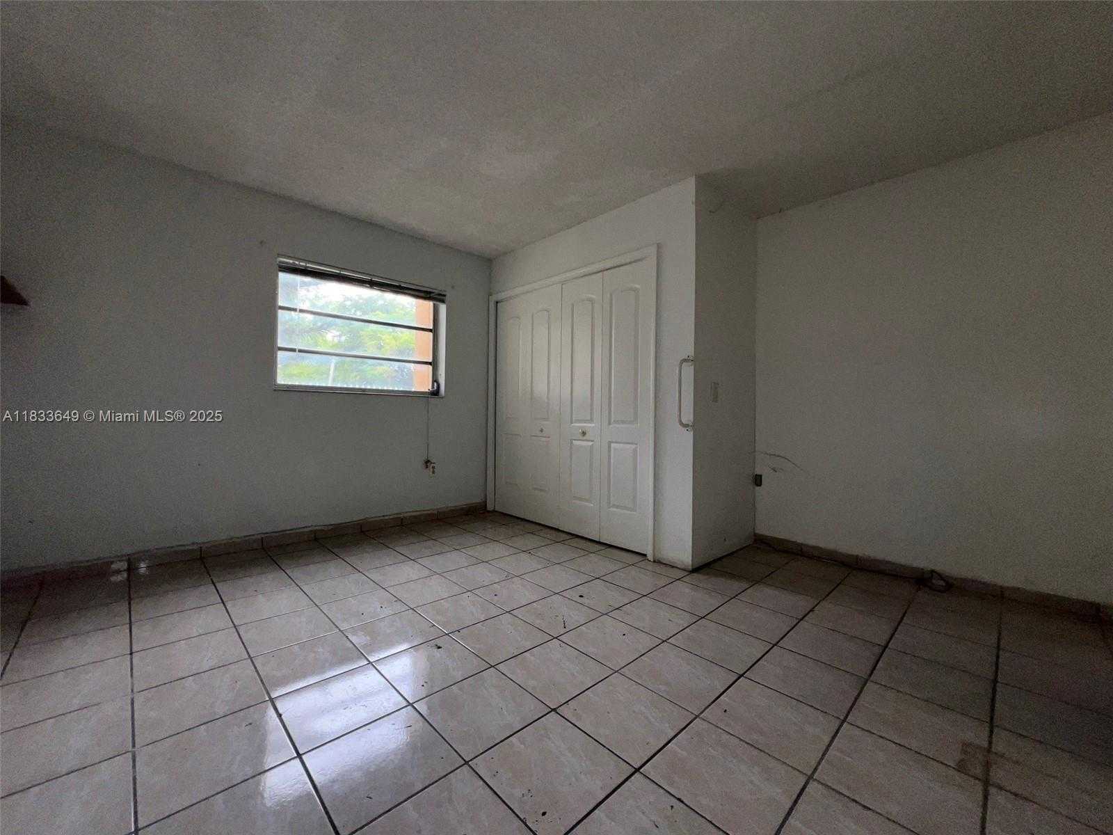 Small Image of 1555 WEST 44TH PL #103, Hialeah Number 15
