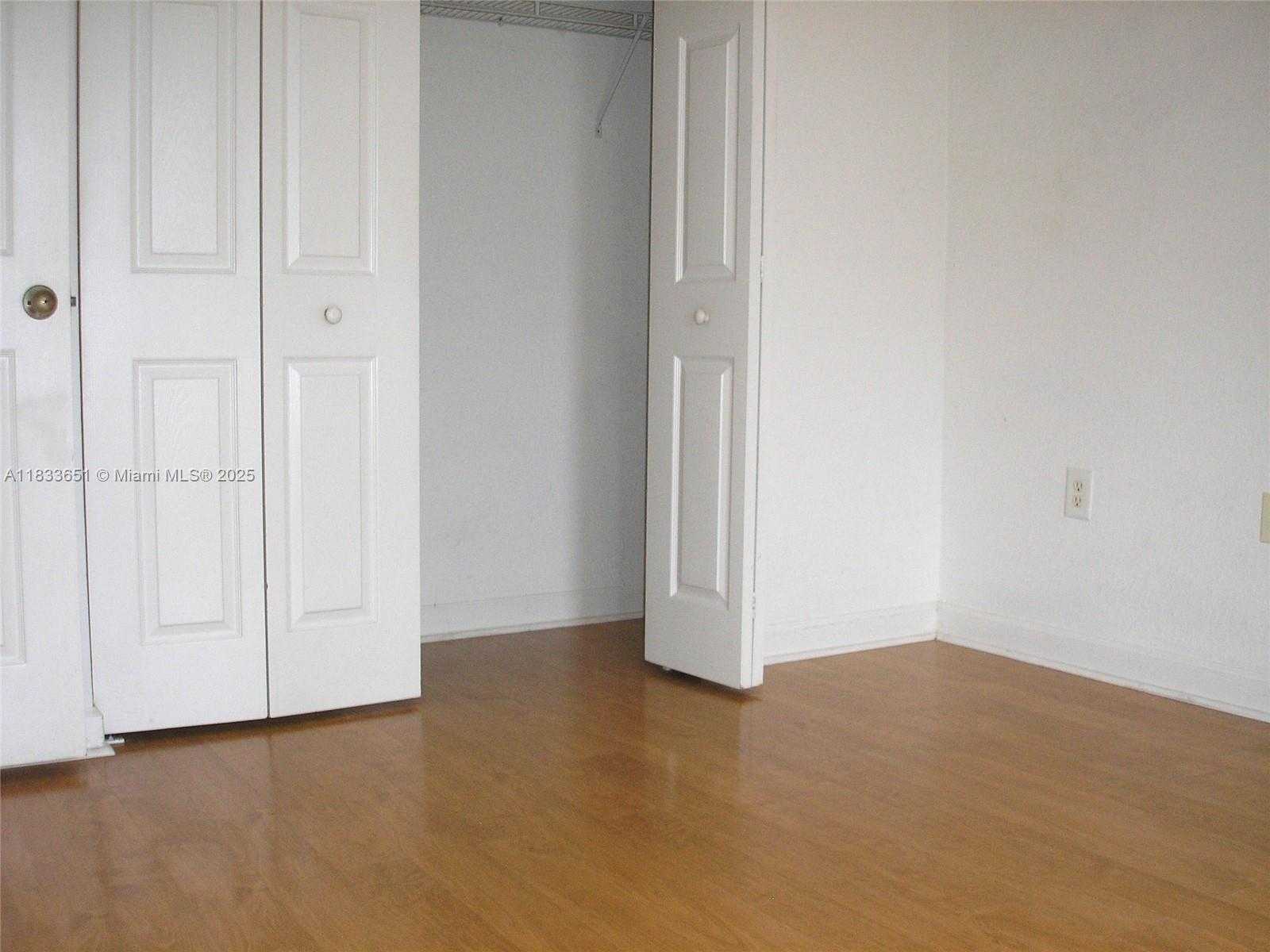 Small Image of 12846 SOUTH WEST 135TH ST, Miami Number 14