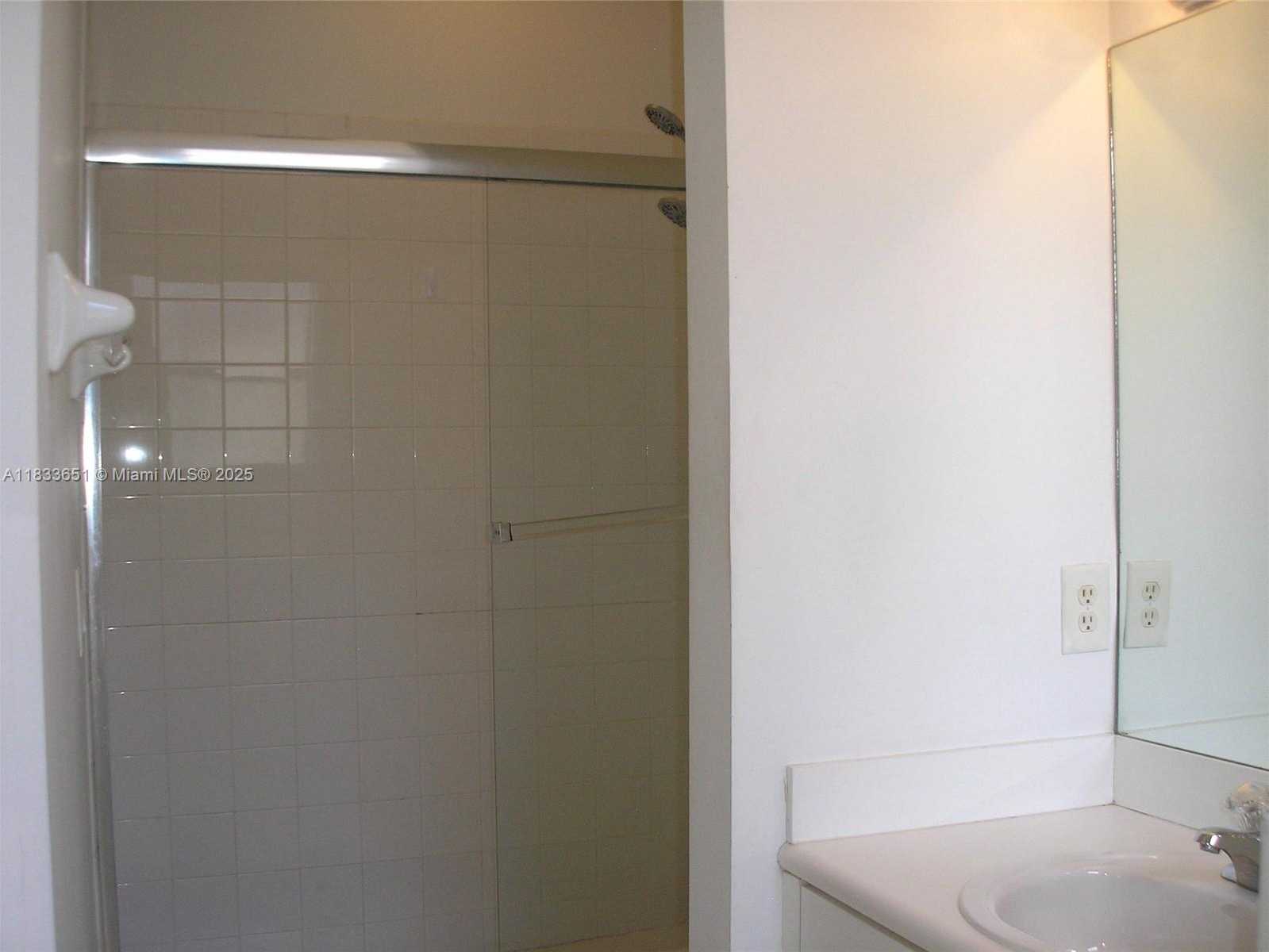 Small Image of 12846 SOUTH WEST 135TH ST, Miami Number 16