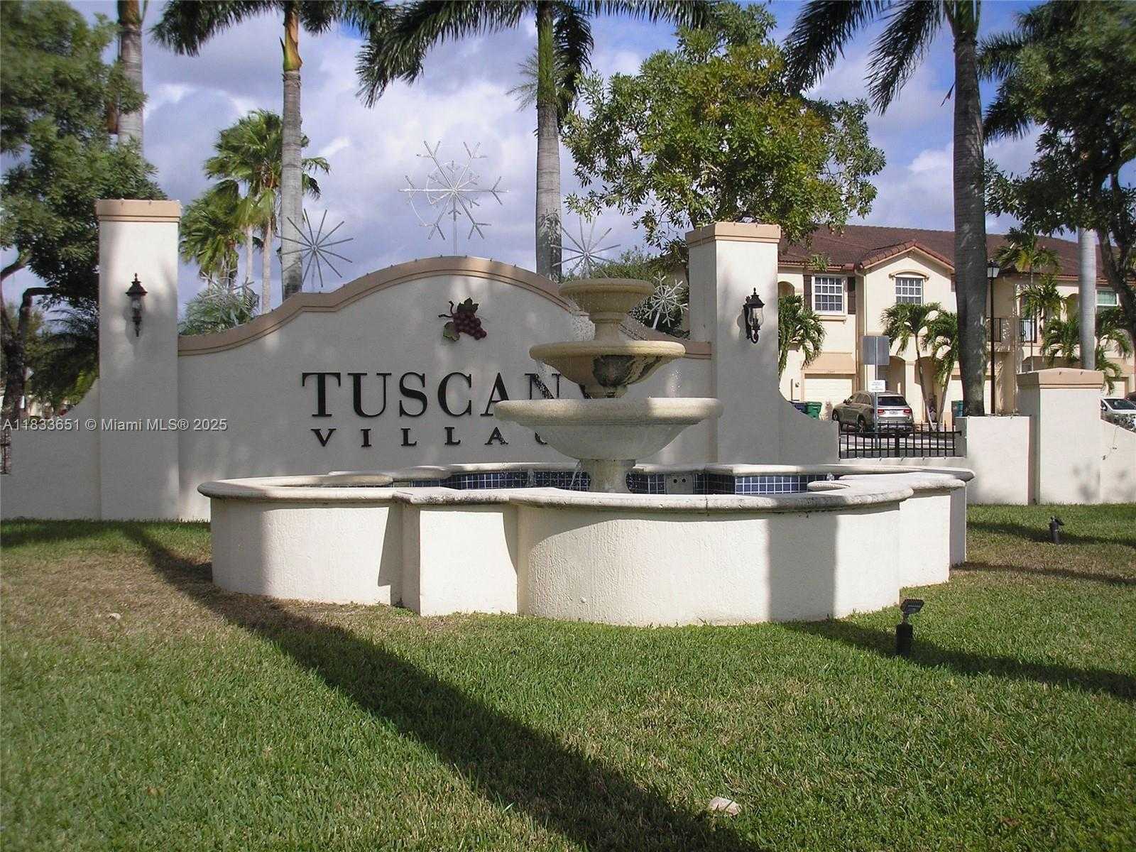 Small Image of 12846 SOUTH WEST 135TH ST, Miami Number 3
