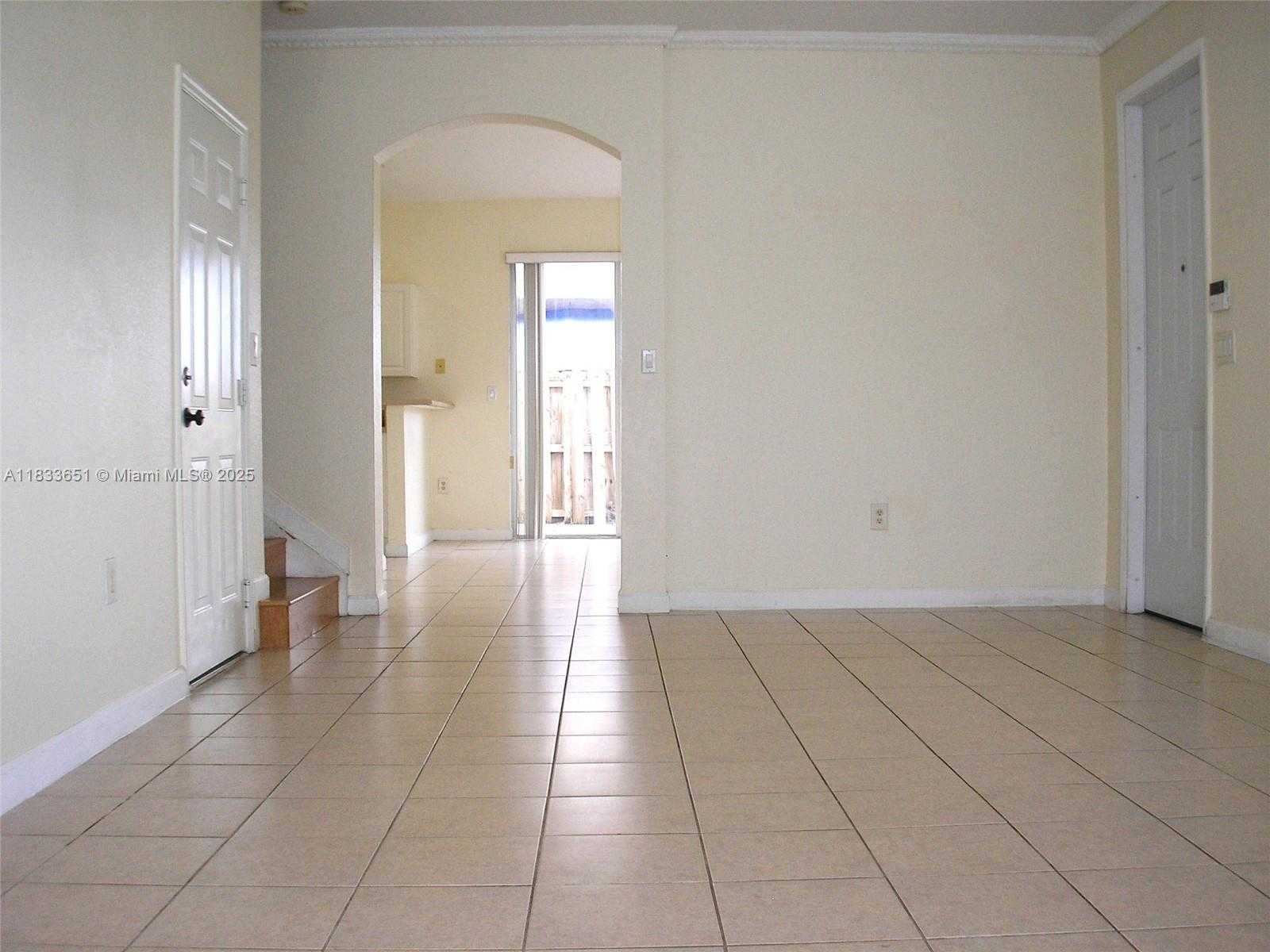Small Image of 12846 SOUTH WEST 135TH ST, Miami Number 5