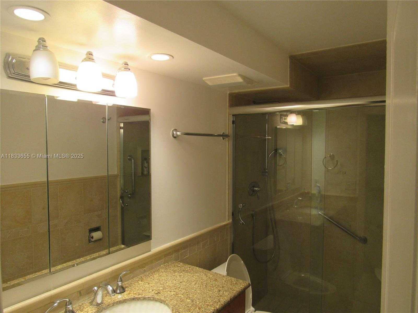 Small Image of 1101 RIVER REACH DR #418, Fort Lauderdale Number 17