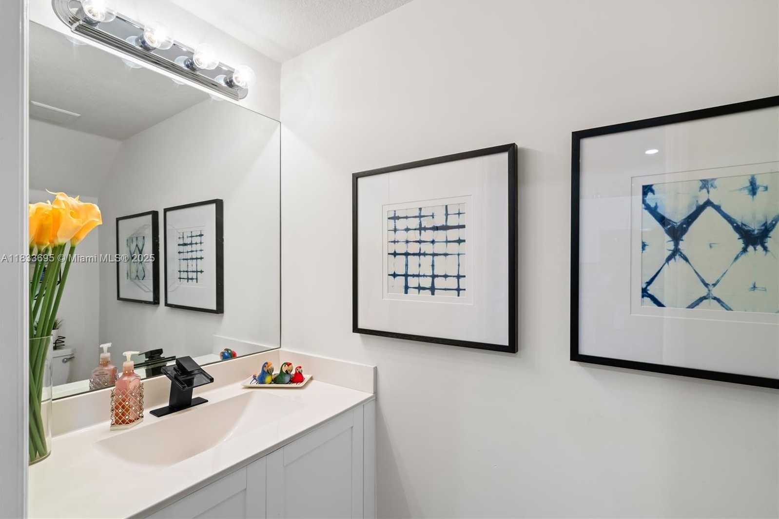 Small Image of 10468 WEST 33RD LN, Hialeah Number 28