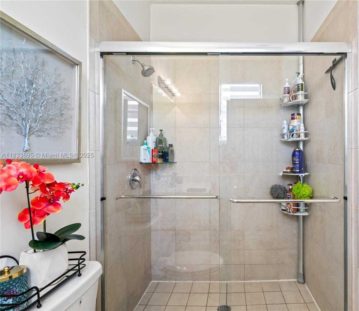 Small Image of 10468 WEST 33RD LN, Hialeah Number 34