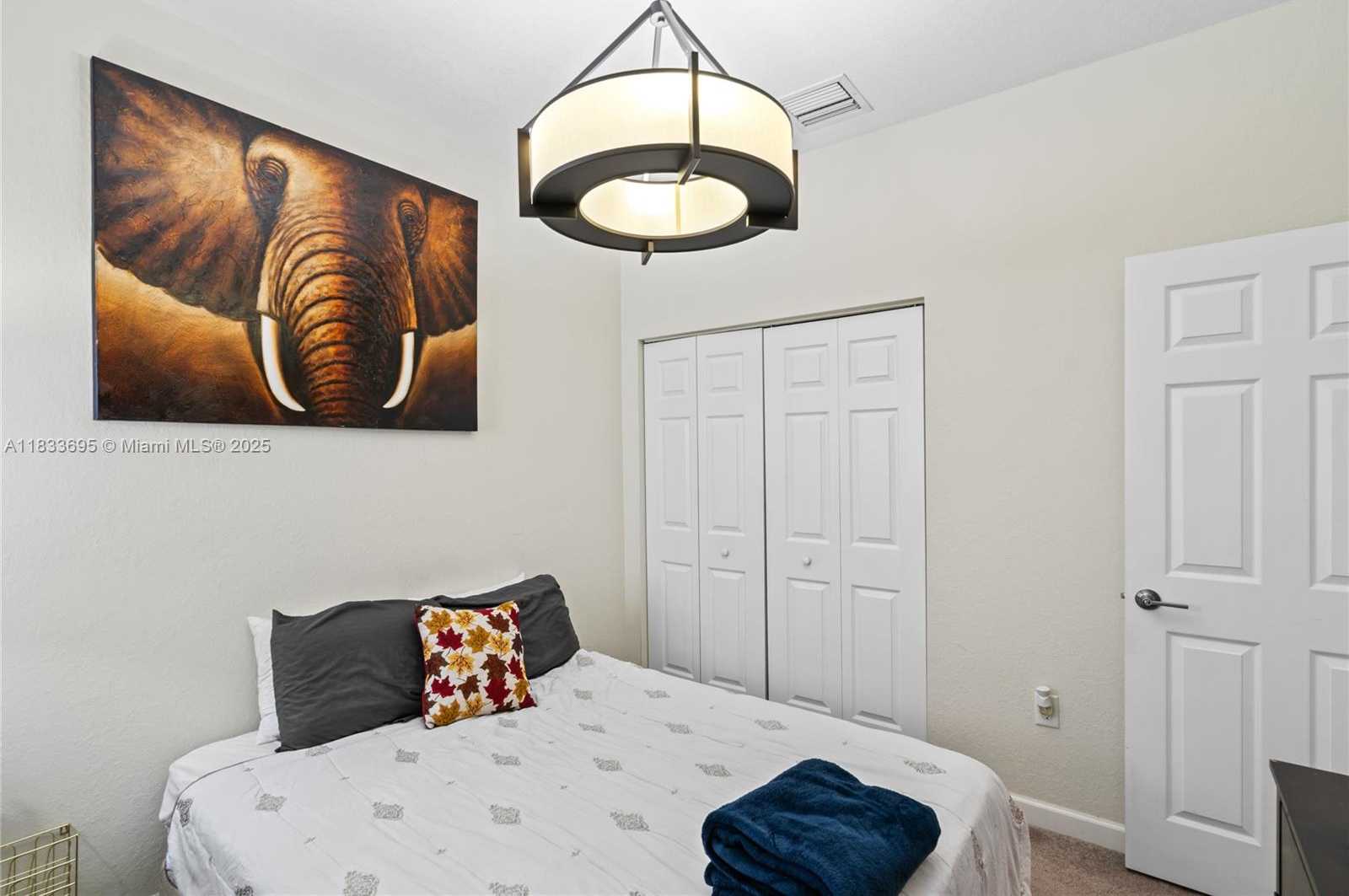 Small Image of 10468 WEST 33RD LN, Hialeah Number 39