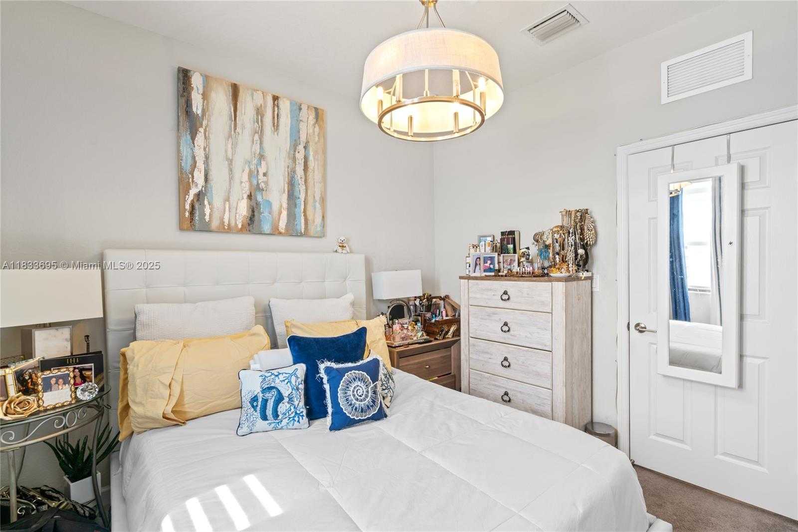 Small Image of 10468 WEST 33RD LN, Hialeah Number 43