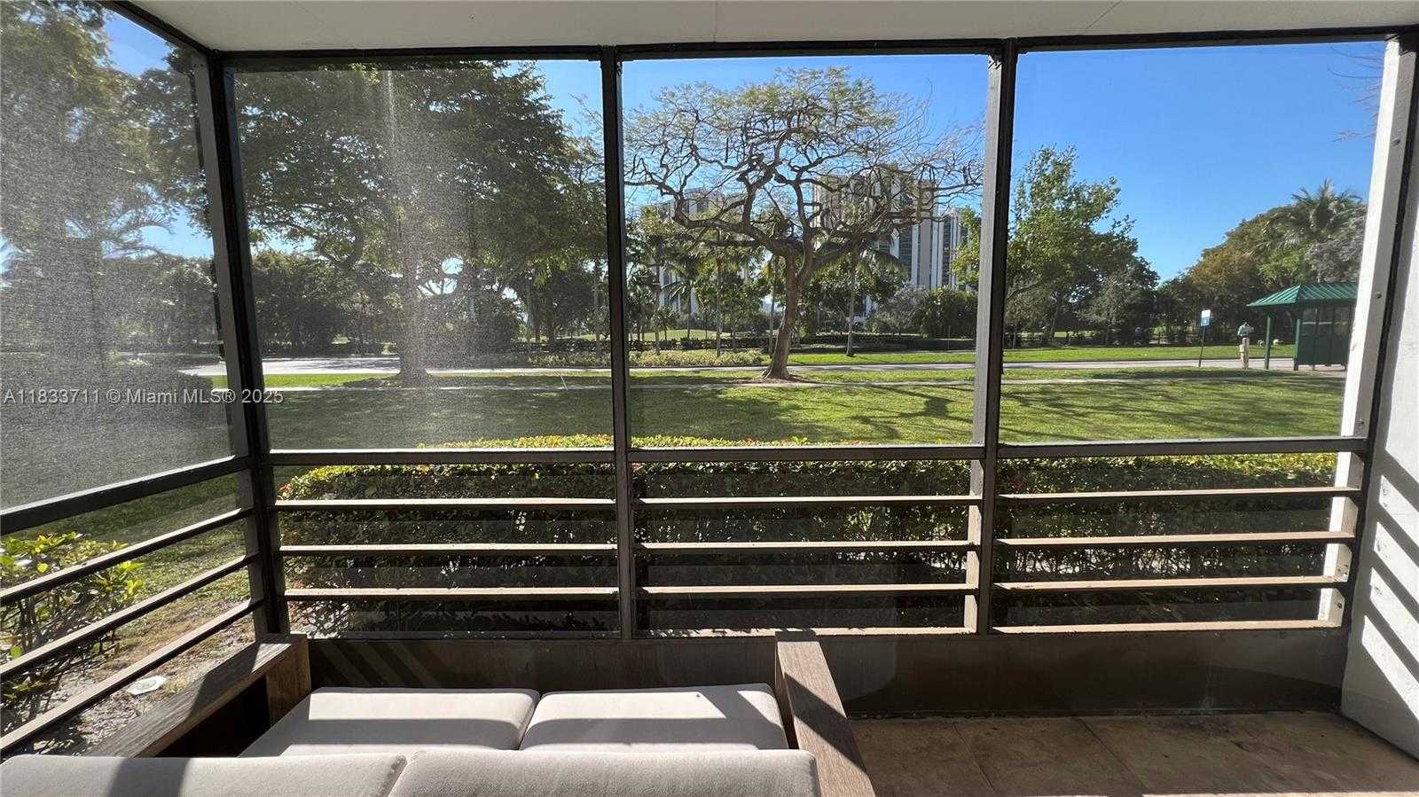 Small Image of 20500 WEST COUNTRY CLUB DR #117, Aventura Number 3