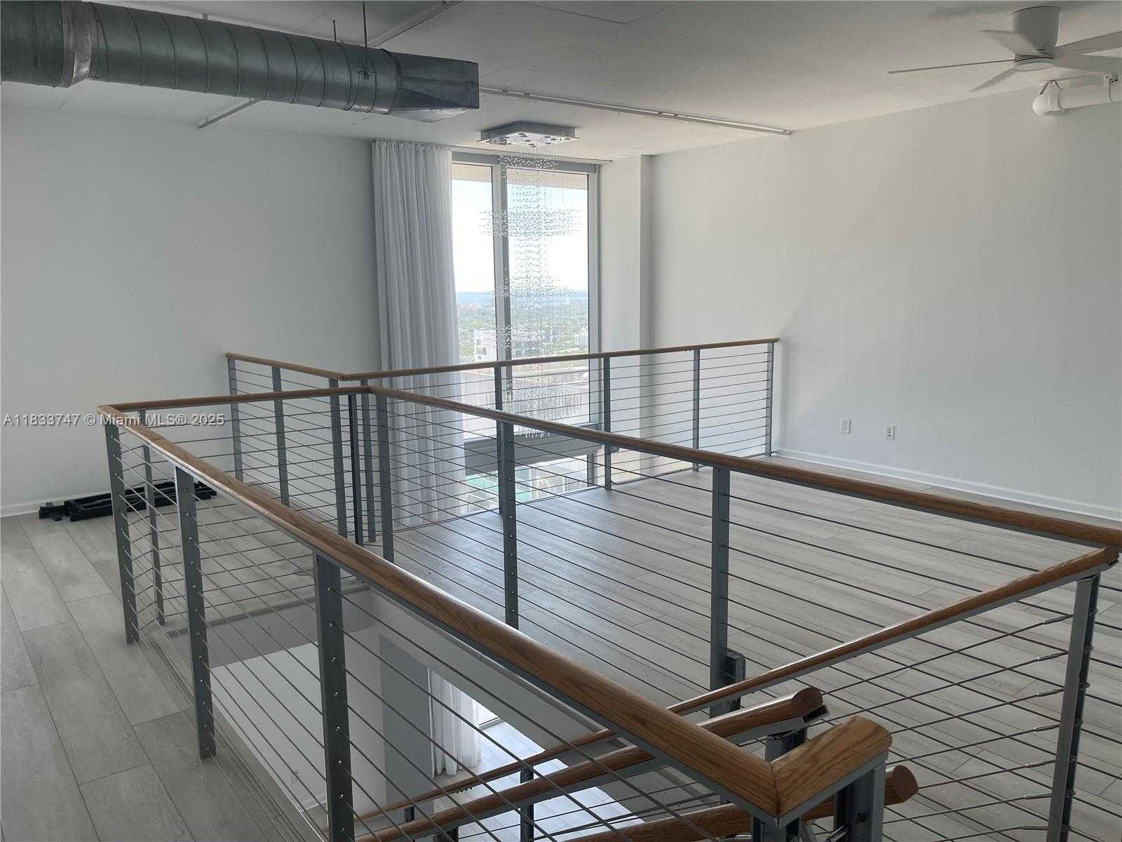 Small Image of 690 SW 1 CT #PHII 19, Miami Number 10