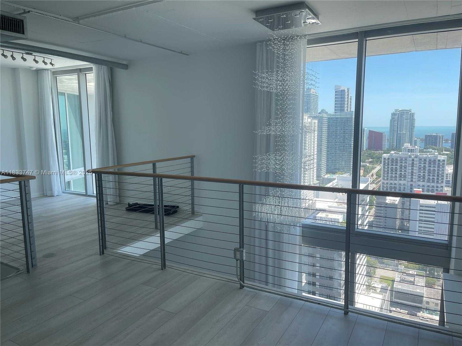Small Image of 690 SW 1 CT #PHII 19, Miami Number 14