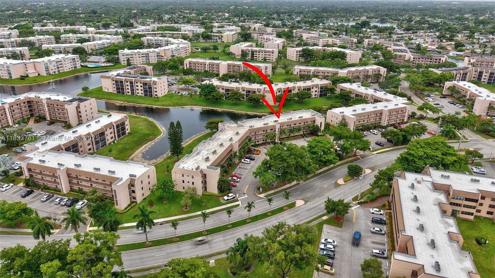 Small Image of 10304 SUNRISE LAKES BLVD #209, Sunrise Number 31