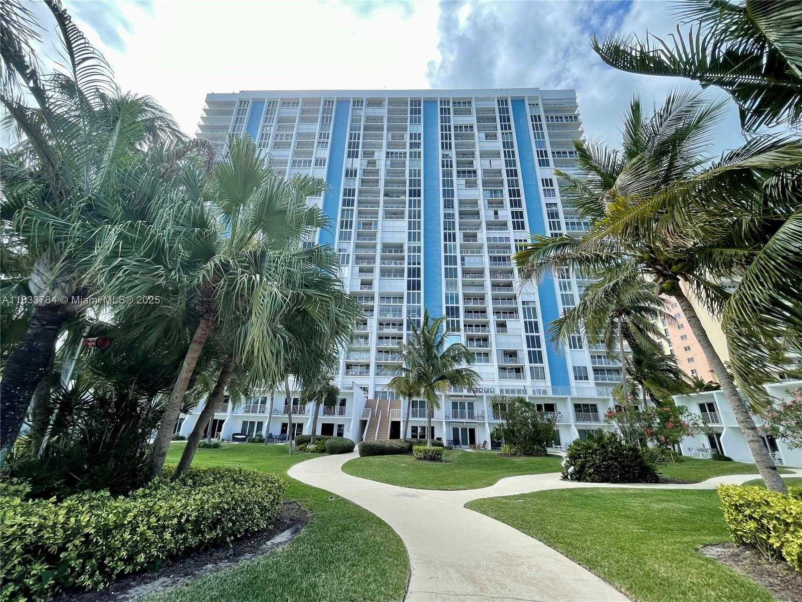 Small Image of Key Biscayne Number 10