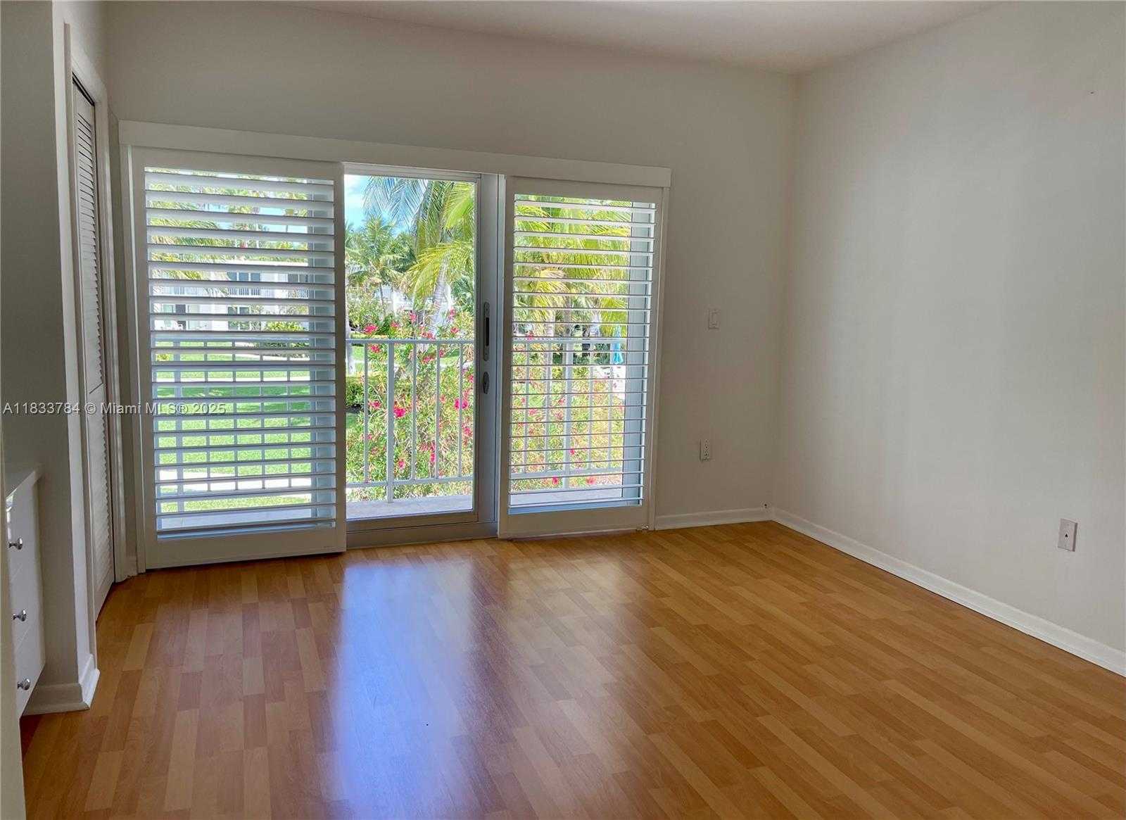 Small Image of Key Biscayne Number 4