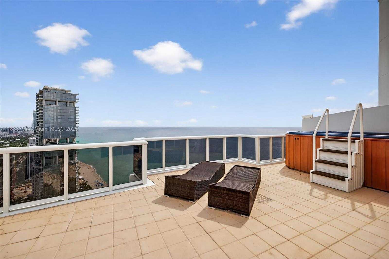 Small Image of 18201 COLLINS AVE #TS2 & TS3, Sunny Isles Beach Number 5
