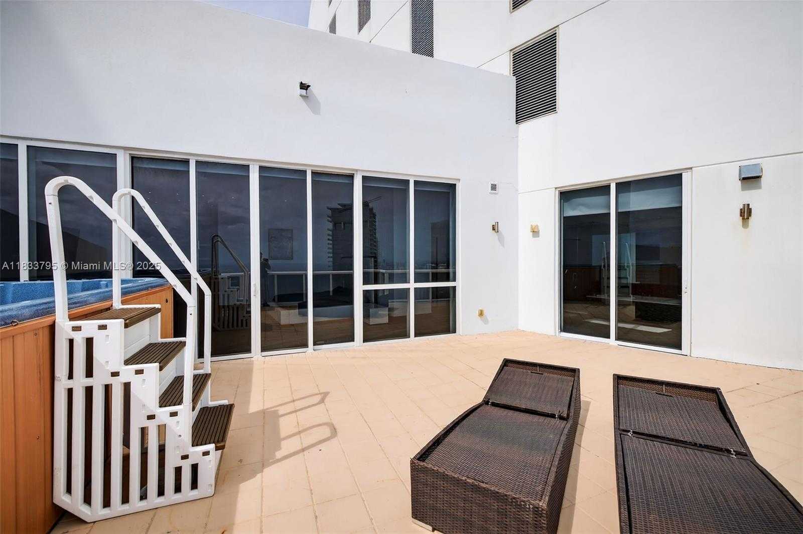 Small Image of 18201 COLLINS AVE #TS2 & TS3, Sunny Isles Beach Number 52