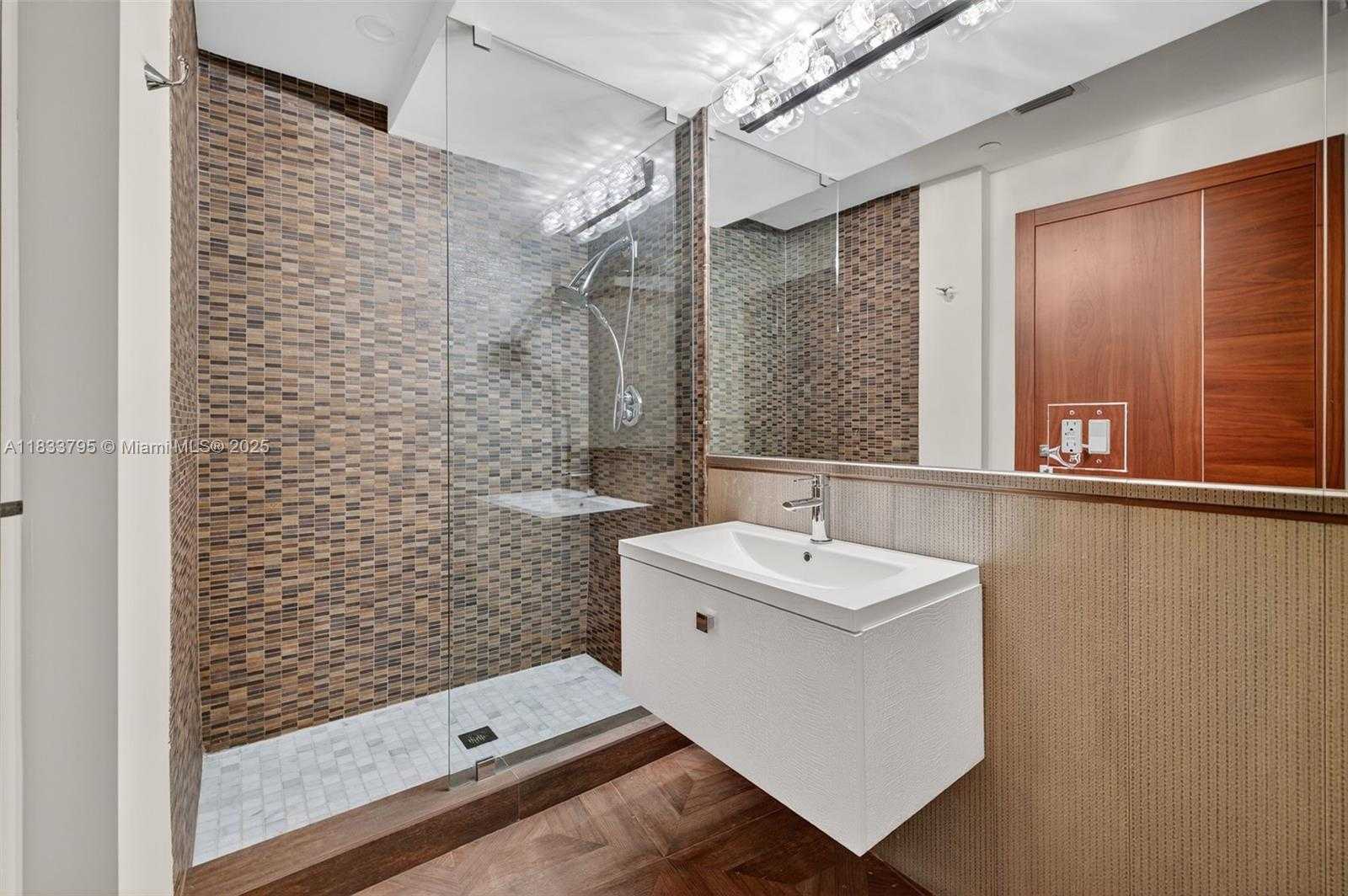 Small Image of 18201 COLLINS AVE #TS2 & TS3, Sunny Isles Beach Number 64