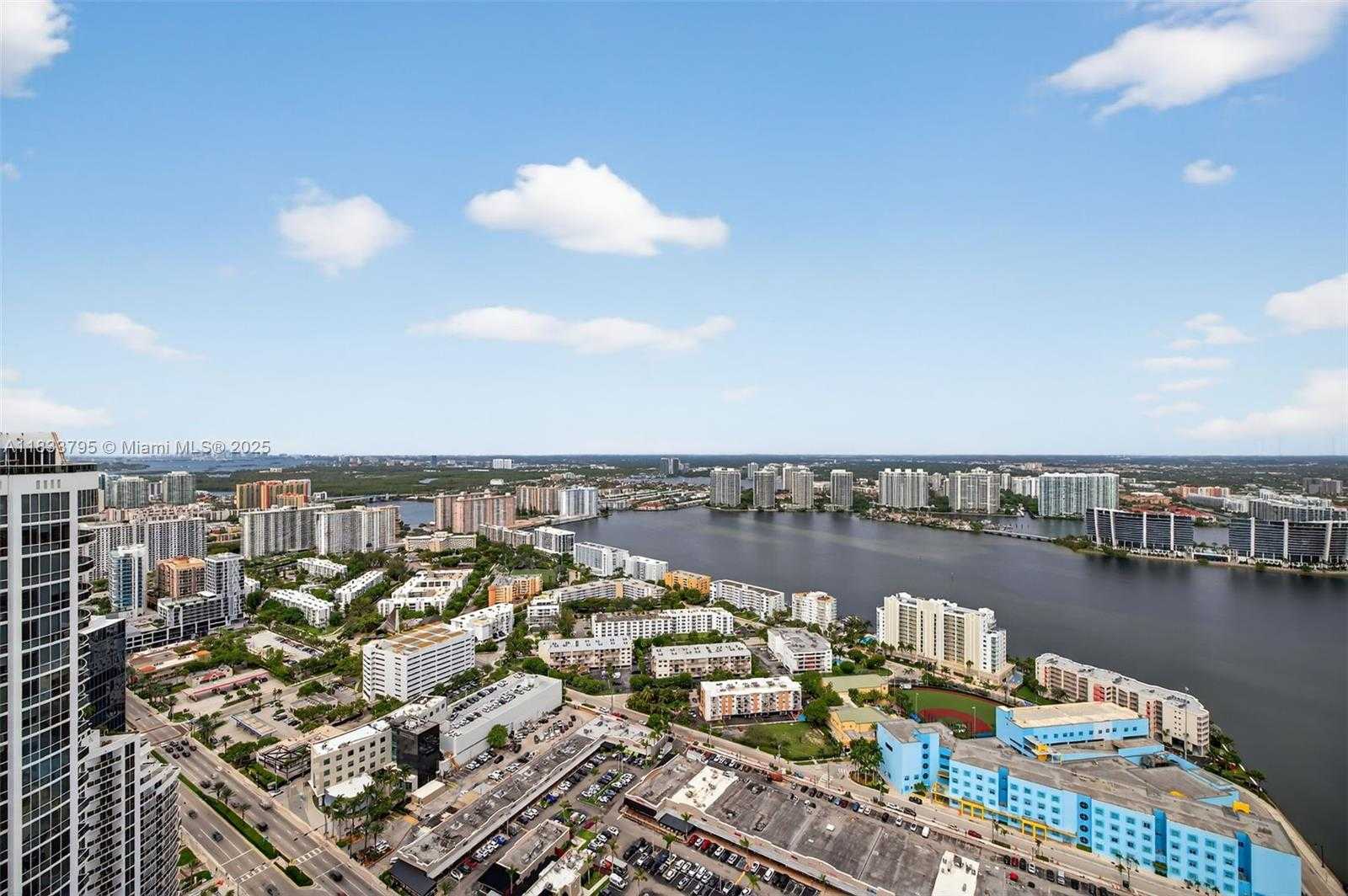 Small Image of 18201 COLLINS AVE #TS2 & TS3, Sunny Isles Beach Number 68