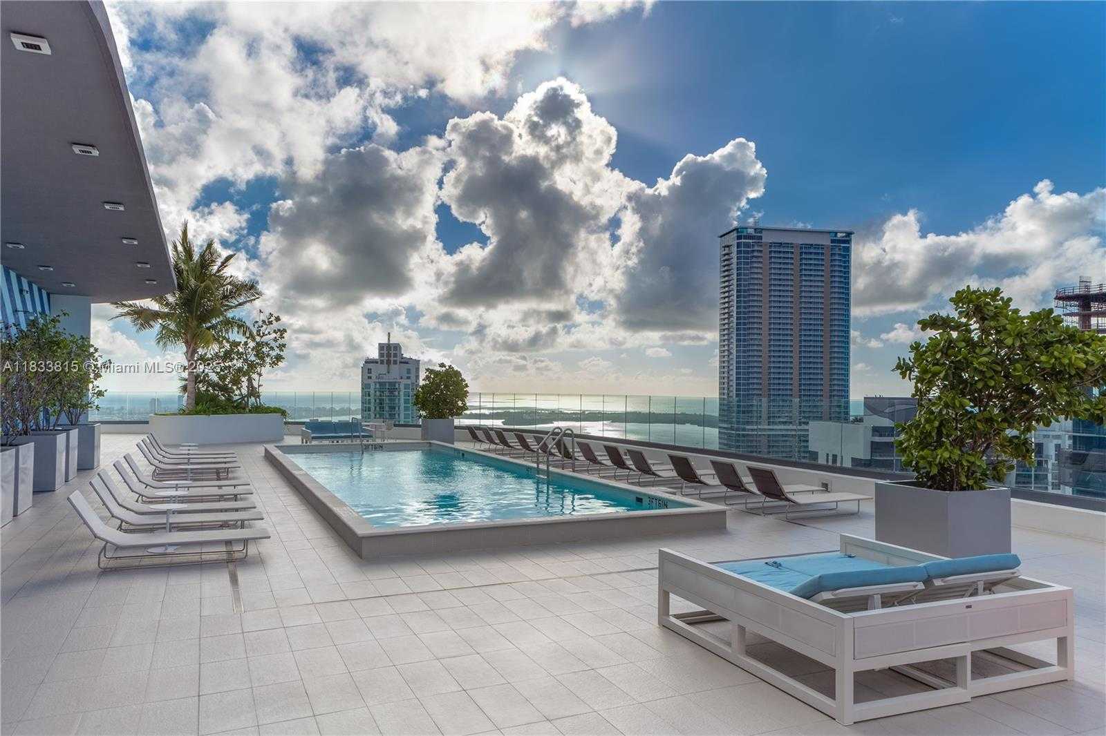 Small Image of 45 SOUTH WEST 9TH ST #4405, Miami Number 33
