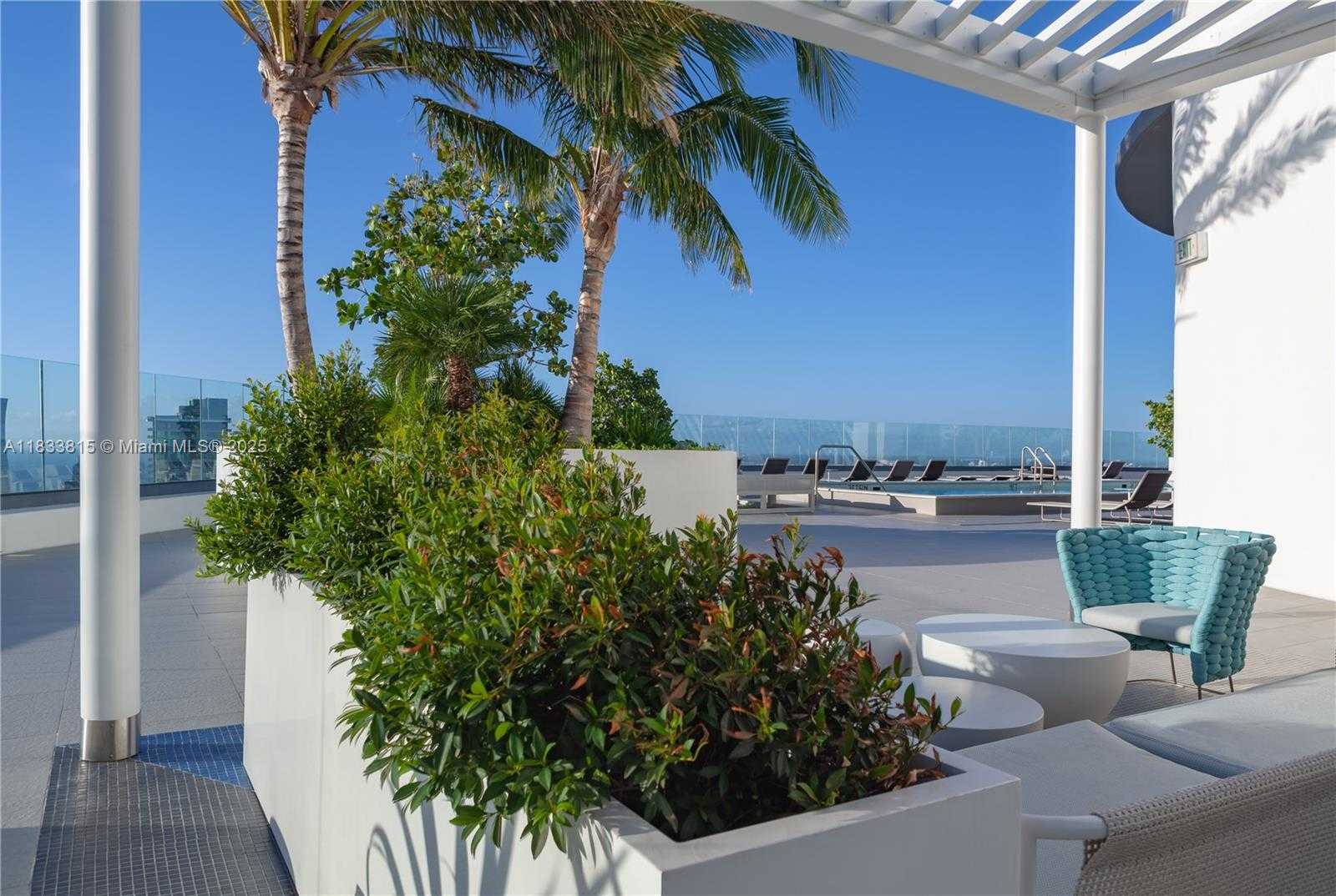 Small Image of 45 SOUTH WEST 9TH ST #4405, Miami Number 36