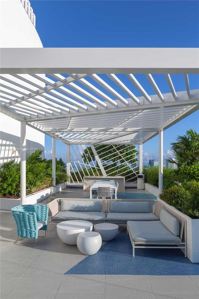 Small Image of 45 SOUTH WEST 9TH ST #4405, Miami Number 37