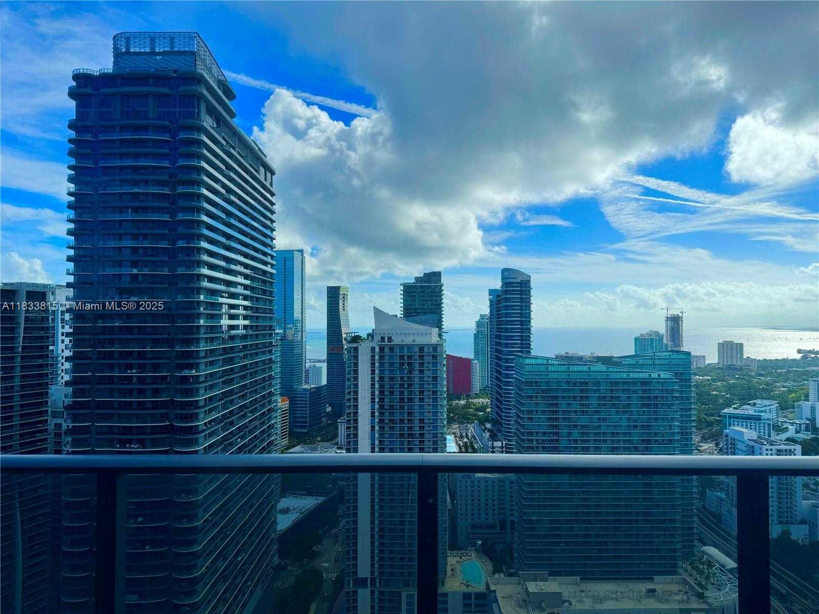 Small Image of 45 SOUTH WEST 9TH ST #4405, Miami Number 4