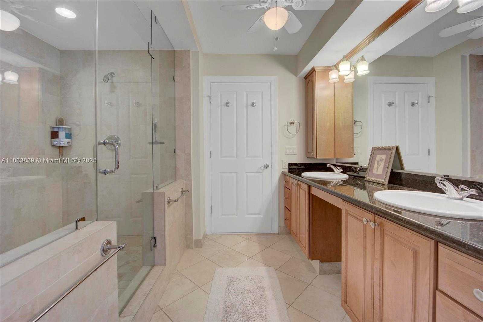 Small Image of 101 GULFVIEW DR #116, Islamorada Number 17