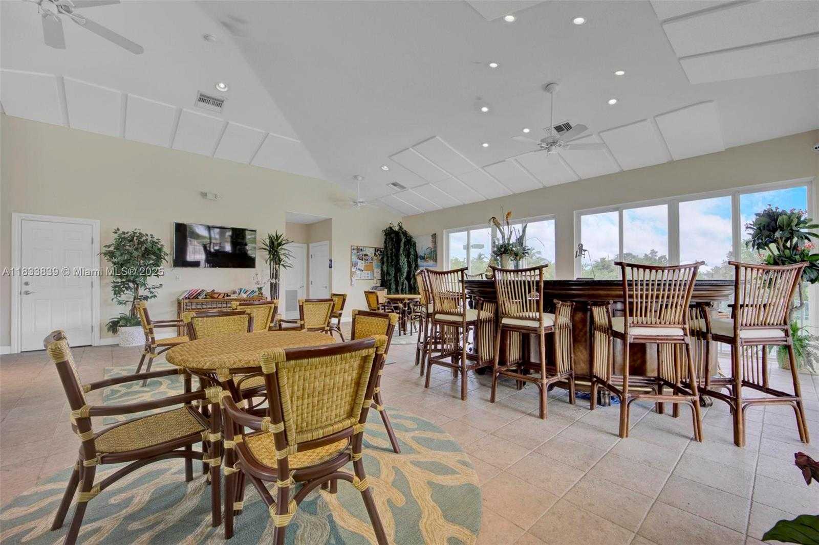 Small Image of 101 GULFVIEW DR #116, Islamorada Number 22