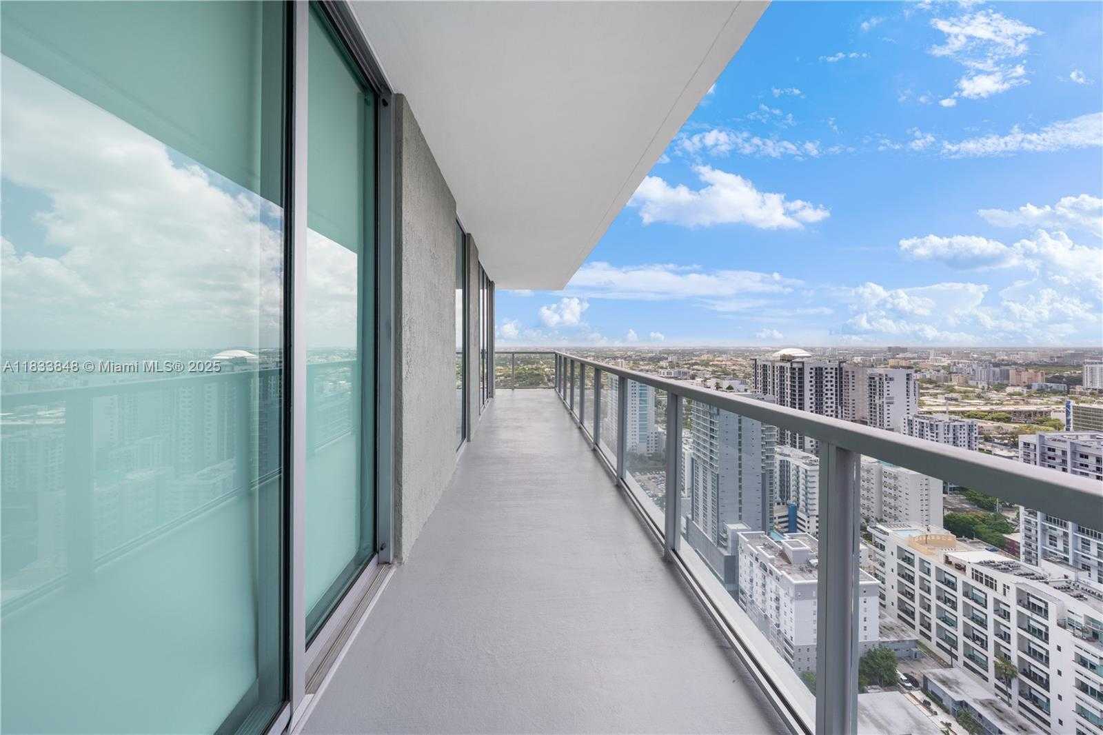 Small Image of 79 SOUTH WEST 12TH ST #3812S, Miami Number 22