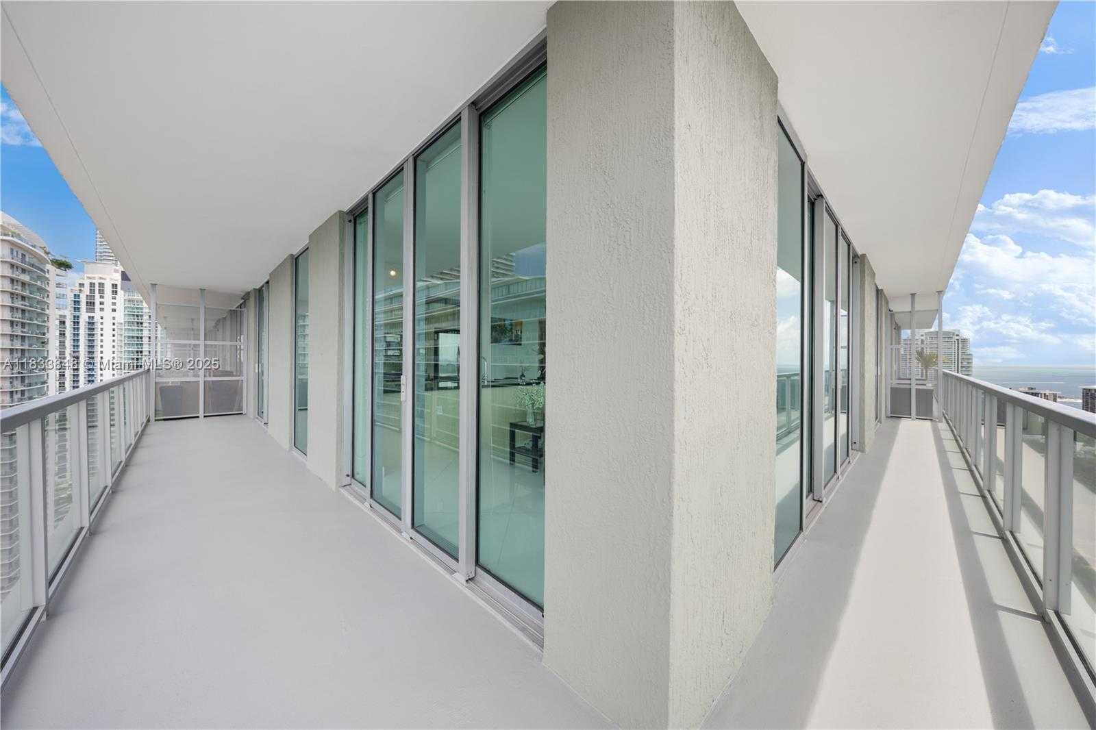 Small Image of 79 SOUTH WEST 12TH ST #3812S, Miami Number 23
