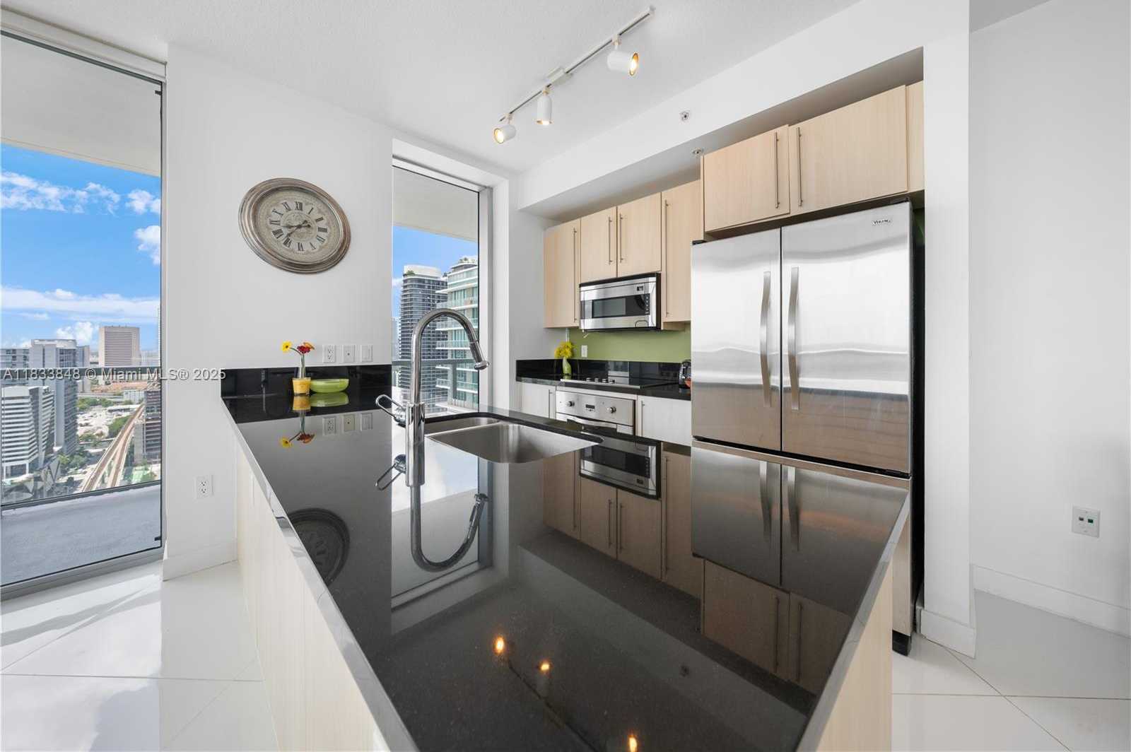 Small Image of 79 SOUTH WEST 12TH ST #3812S, Miami Number 5