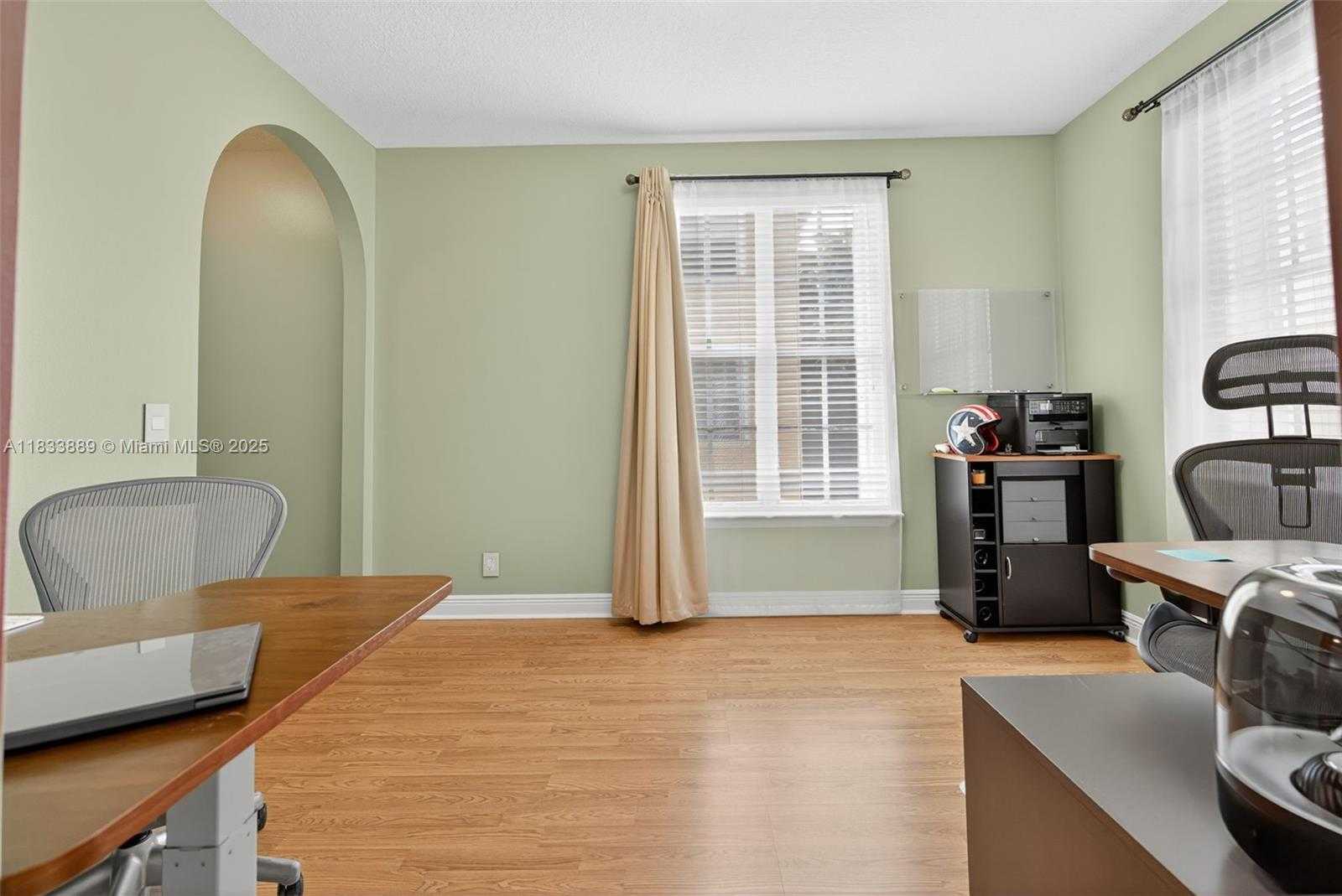 Small Image of 153 APALACHEE LN, Jupiter Number 15