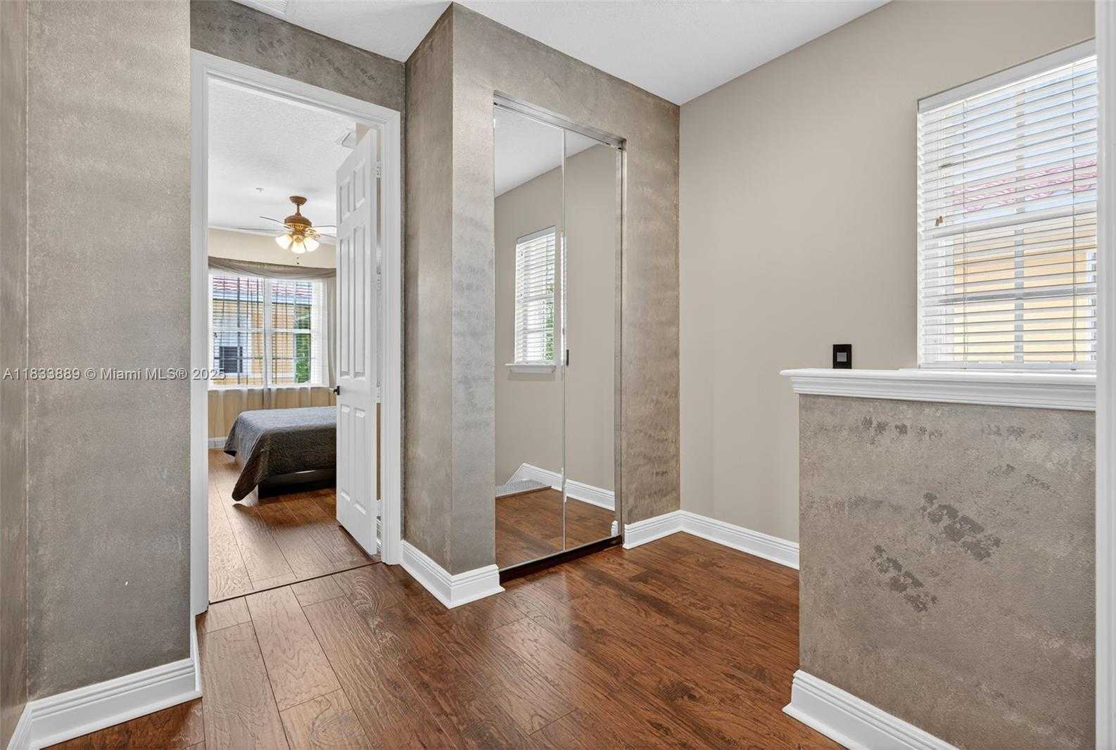 Small Image of 153 APALACHEE LN, Jupiter Number 19