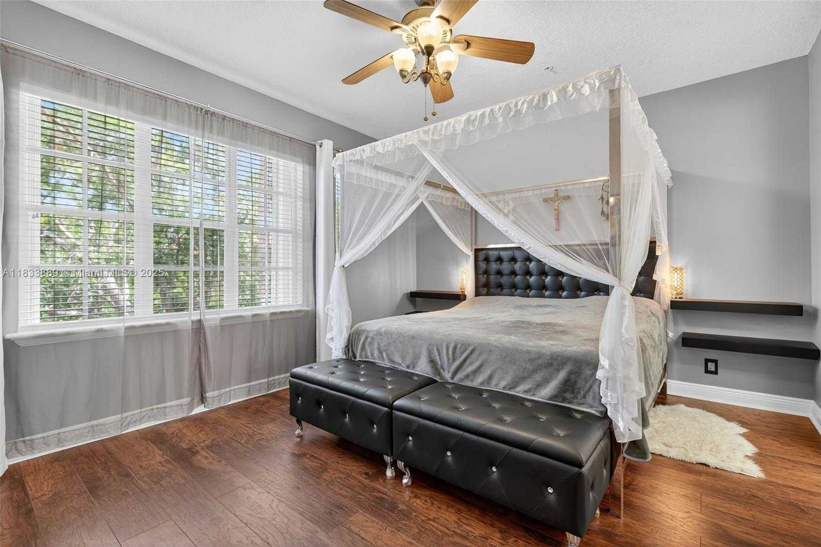 Small Image of 153 APALACHEE LN, Jupiter Number 21