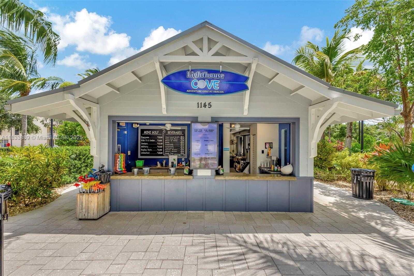 Small Image of 153 APALACHEE LN, Jupiter Number 57