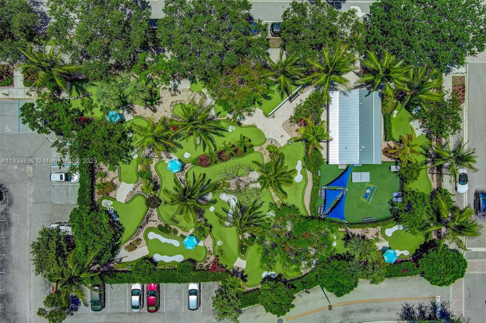 Small Image of 153 APALACHEE LN, Jupiter Number 60
