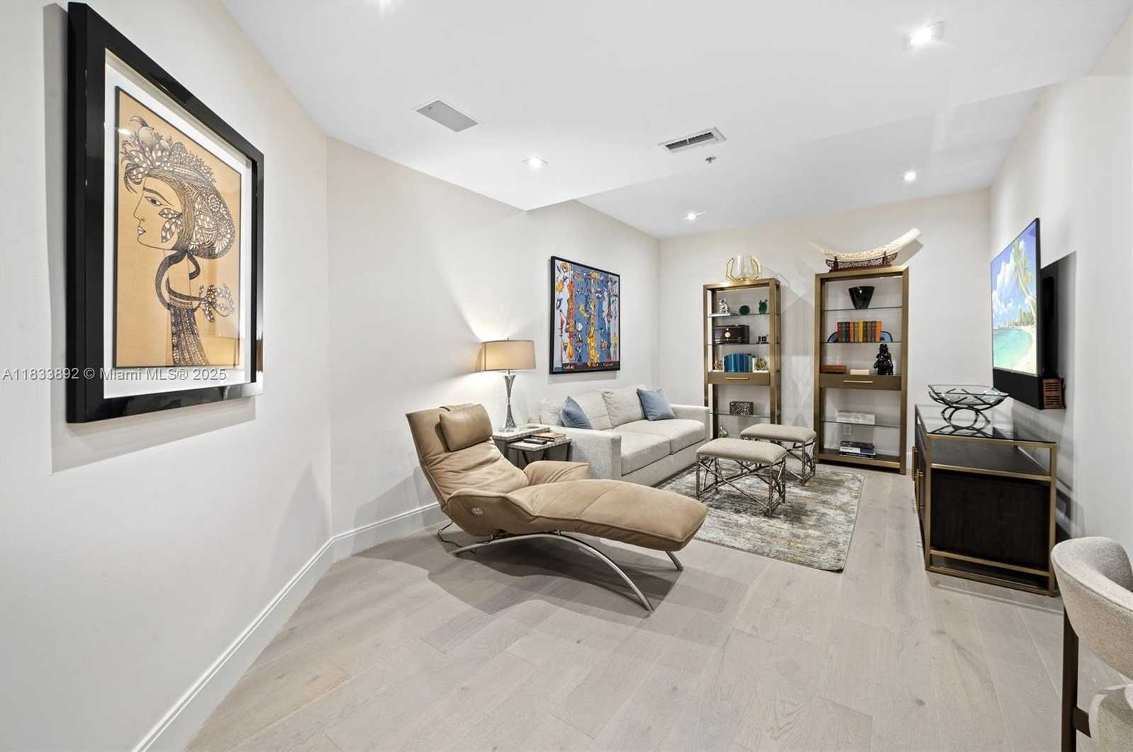 Small Image of 13633 DEERING BAY DR #225, Coral Gables Number 13