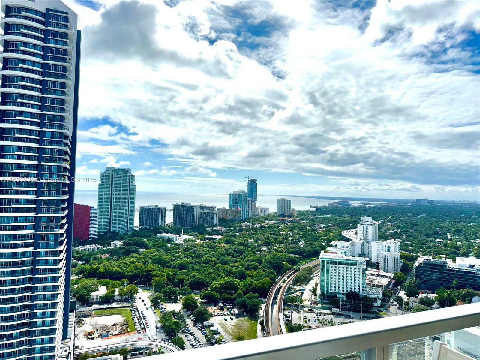 Small Image of 79 SOUTH WEST 12TH ST #3904S, Miami Number 17