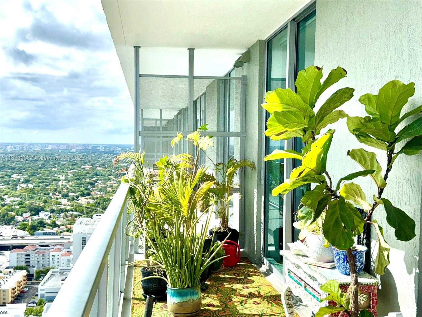 Small Image of 79 SOUTH WEST 12TH ST #3904S, Miami Number 23
