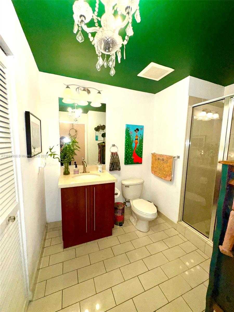 Small Image of 79 SOUTH WEST 12TH ST #3904S, Miami Number 25