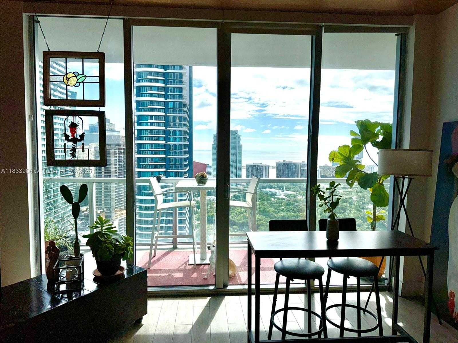 Small Image of 79 SOUTH WEST 12TH ST #3904S, Miami Number 5