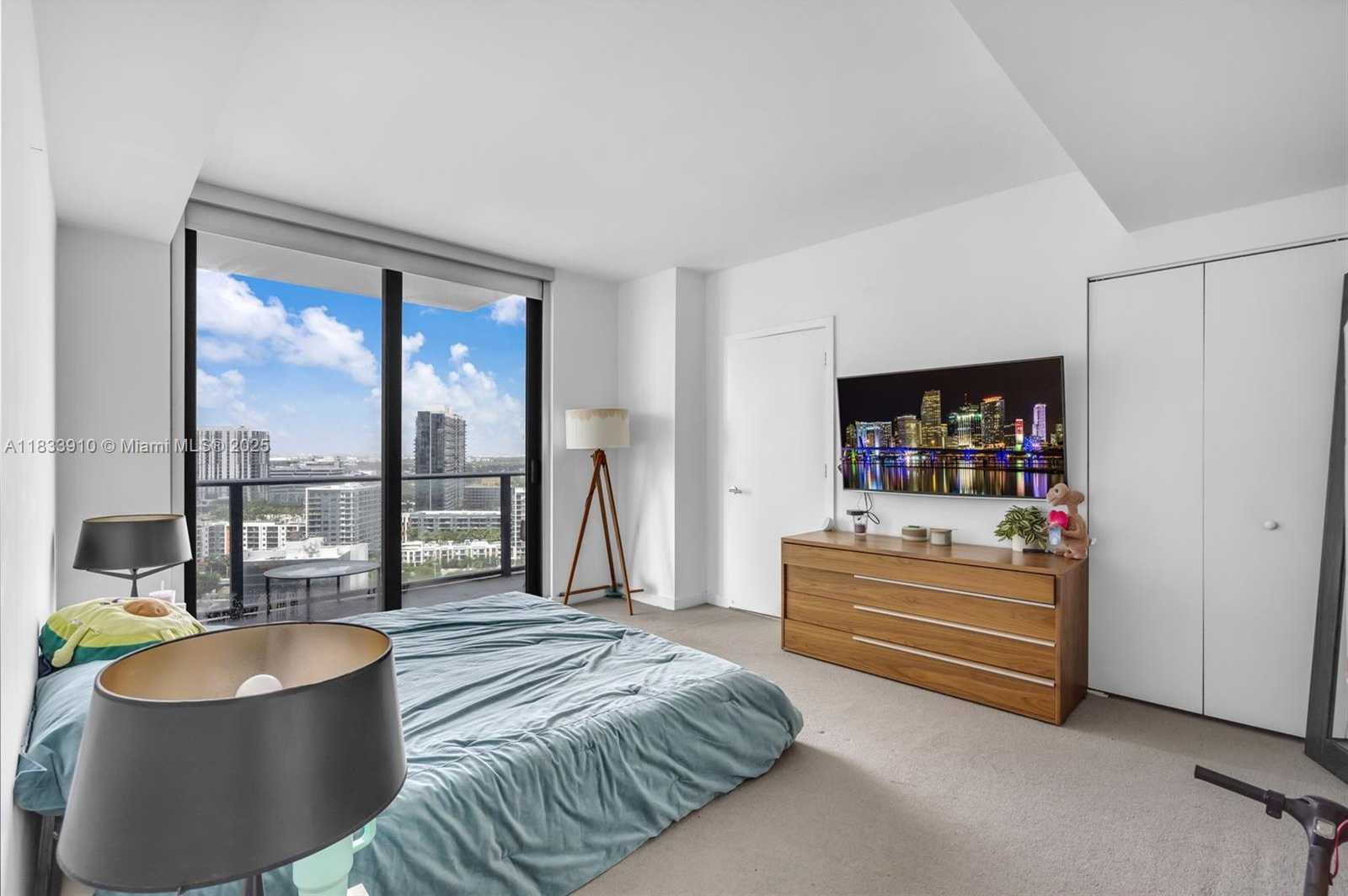 Small Image of 501 NORTH EAST 31ST ST #2308, Miami Number 16