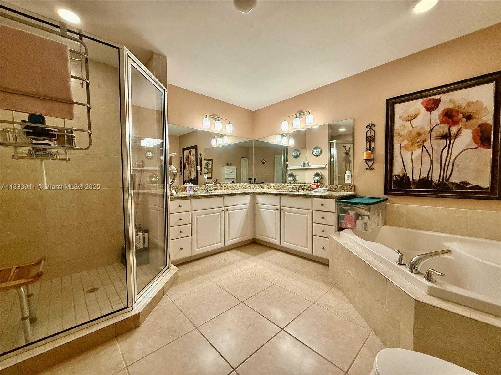 Small Image of 3001 NORTH EAST 185TH ST #112, Aventura Number 8