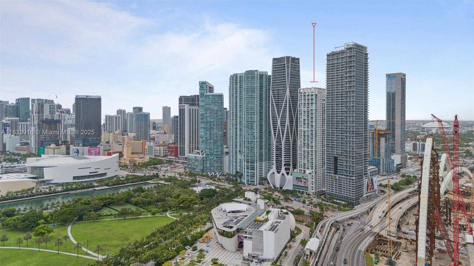 Small Image of 1040 BISCAYNE BLVD #2108, Miami Number 2