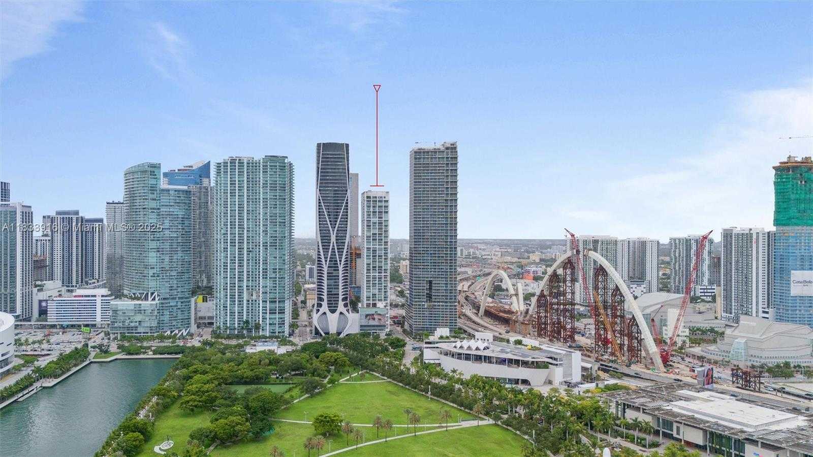 Small Image of 1040 BISCAYNE BLVD #2108, Miami Number 6