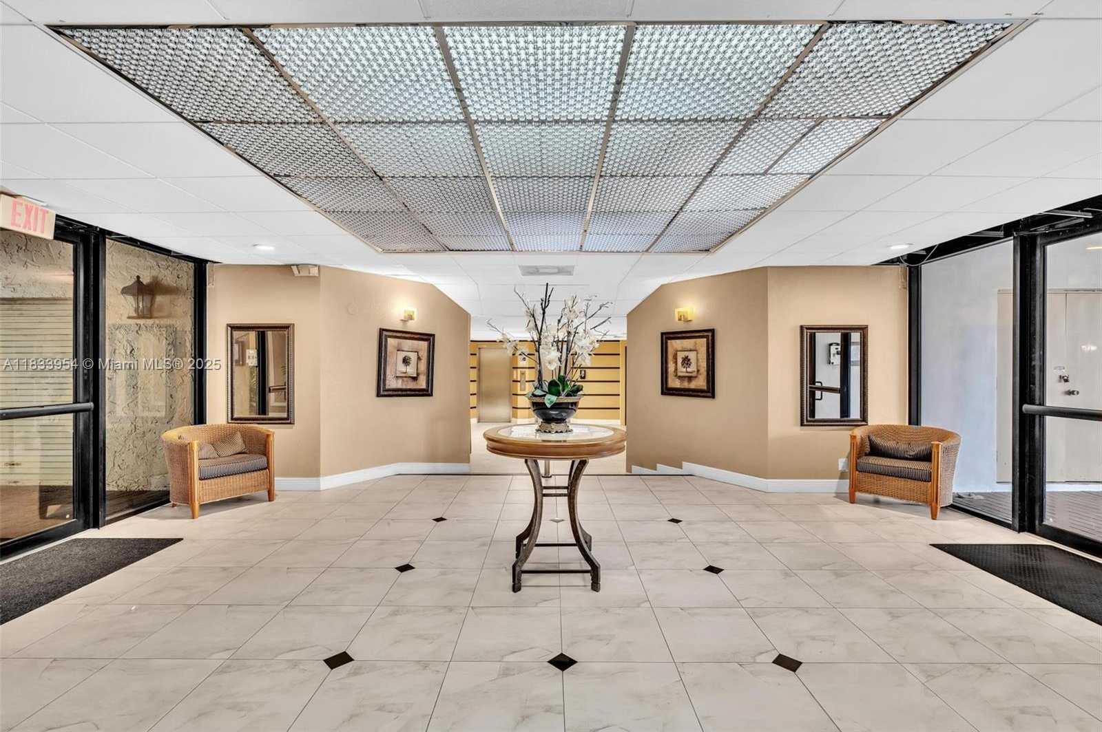 Small Image of 3800 NORTH HILLS DR #312, Hollywood Number 2