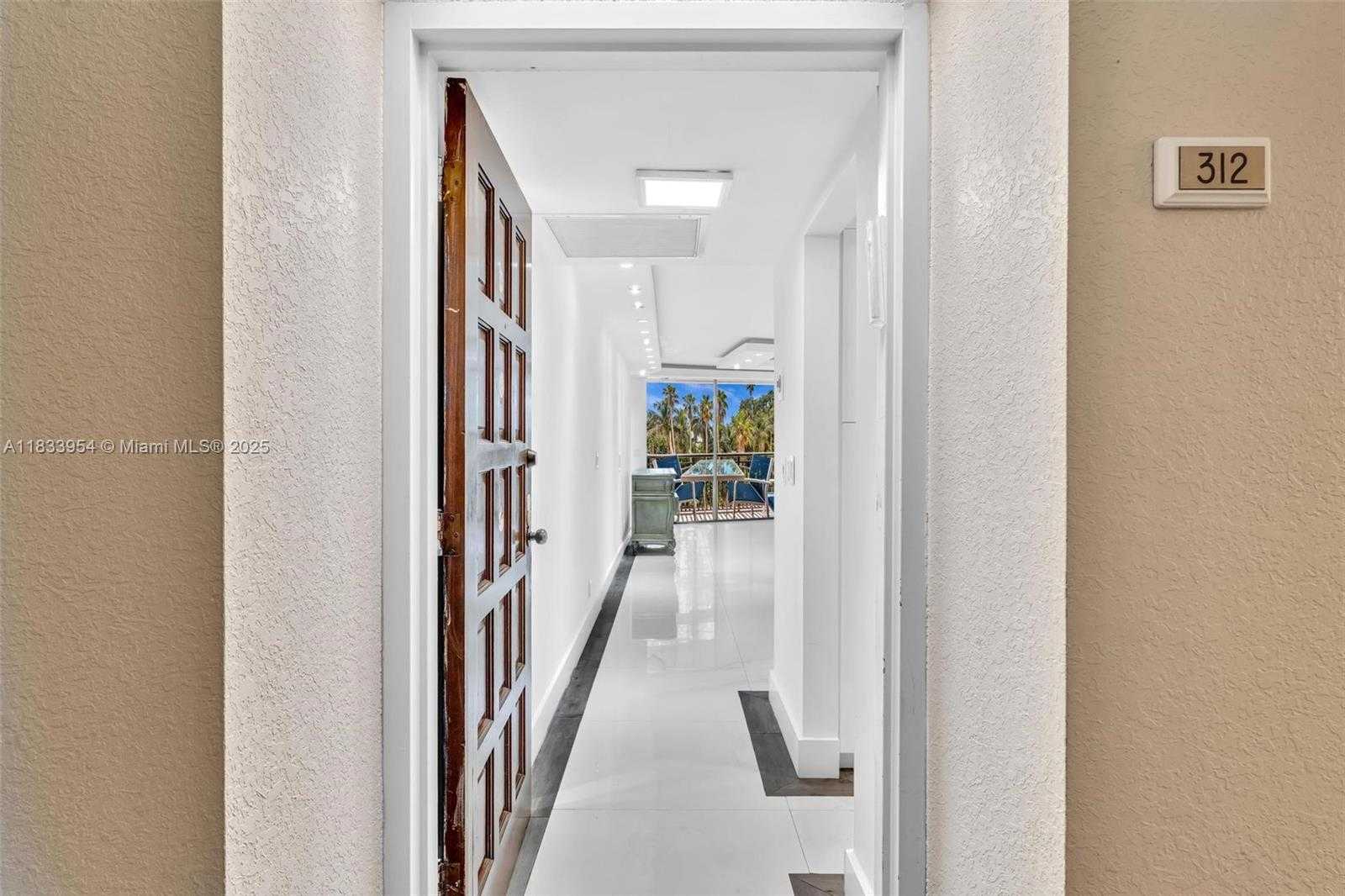 Small Image of 3800 NORTH HILLS DR #312, Hollywood Number 7