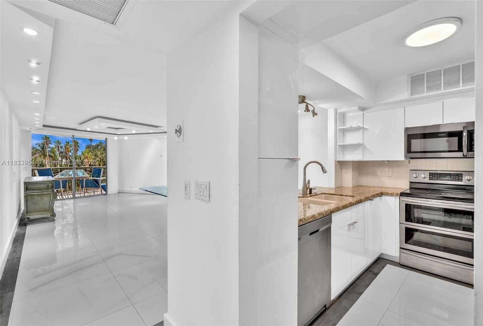 Small Image of 3800 NORTH HILLS DR #312, Hollywood Number 8